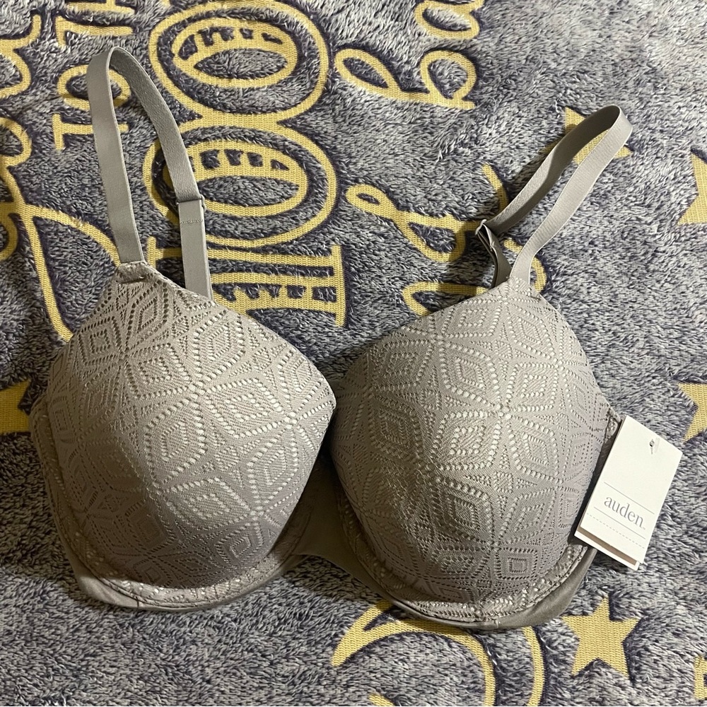 Auden‎ Gray Underwire Bra with Lace Detail 32DD